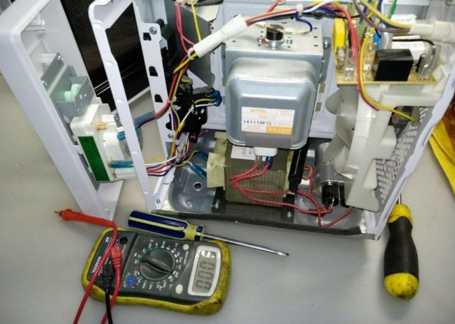 Ремонт микроволновки с выездом. Ленск